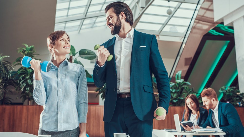 Powrót na siłownię. Jak zmotywować pracowników do sportu?