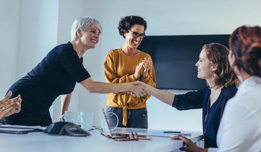 Jak VanityStyle może wesprzeć Twoje wysiłki w pozyskaniu, utrzymaniu i zaangażowaniu pracowników?