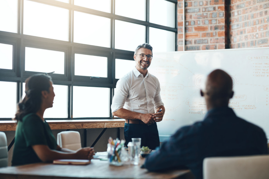 Wykres Gantta – co to jest i jak pomaga firmom dotrzymywać terminów