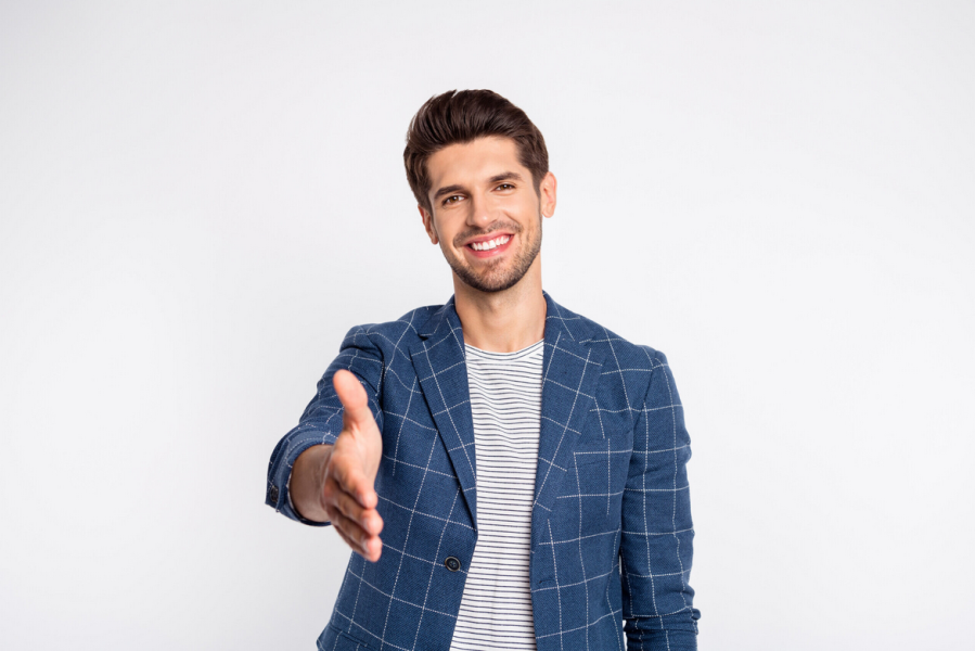 Jak budować pozytywne środowisko pracy? Kompleksowy przewodnik dla firm