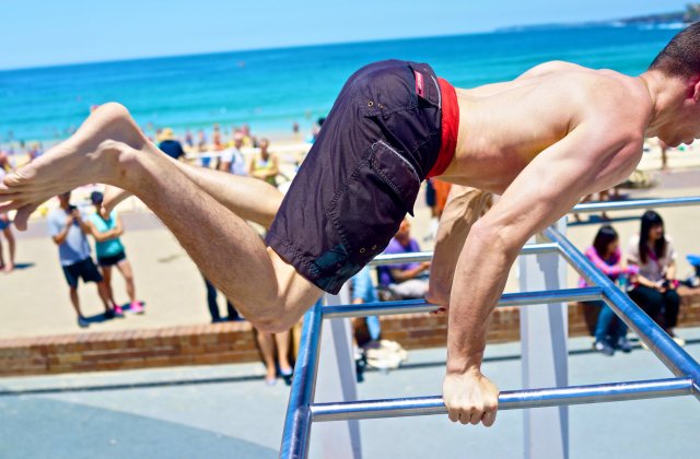 CO OFERUJE OUTDOOROWA SIŁOWNIA?