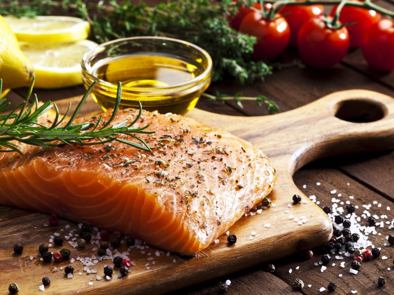 ODŻYWIANIE W KULTURYSTYCE. CO JEŚĆ PO TRENINGU NA SZYBSZĄ REGENERACJĘ MIĘŚNI?