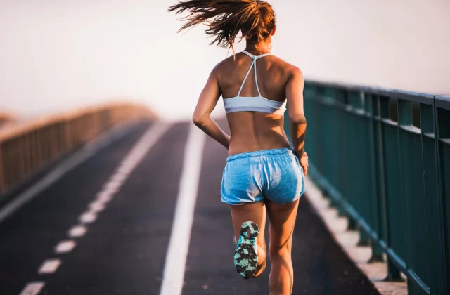 JAKI TRENING POWINNA WYBRAĆ KOBIETA I JAK ZWIĘKSZYĆ JEGO EFEKTYWNOŚĆ